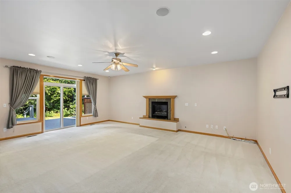 19144 Clear Creek Road NW Poulsbo, WA 98370