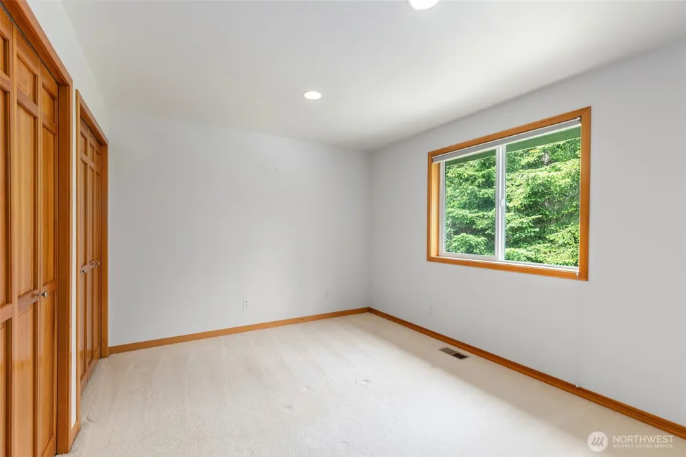 19144 Clear Creek Road NW Poulsbo, WA 98370