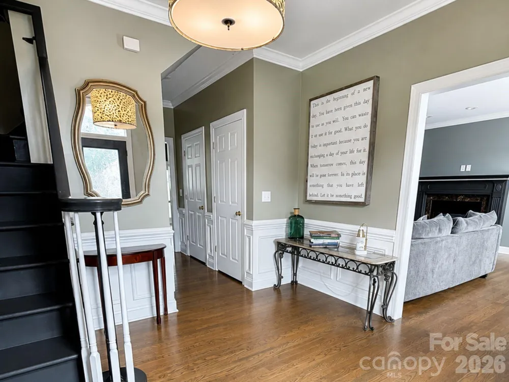 4215 3rd Street NW Hickory, NC 28601