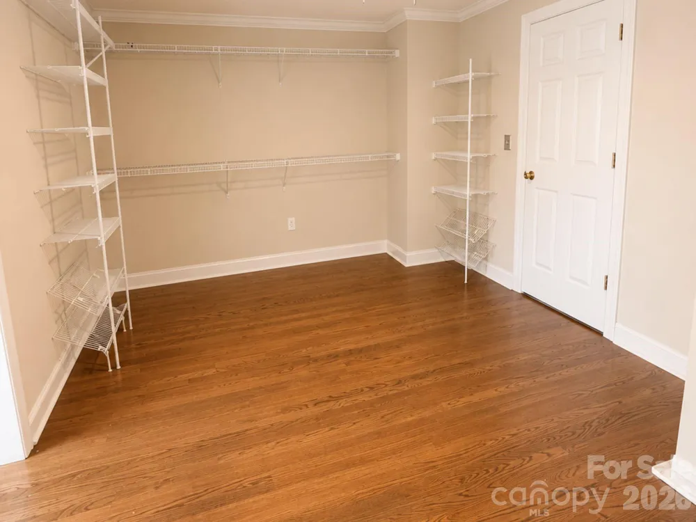 4215 3rd Street NW Hickory, NC 28601
