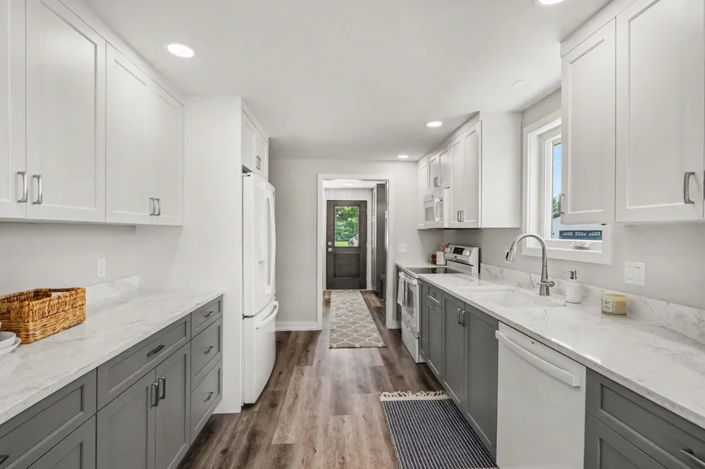 52070 Lake Avenue Three Rivers, MI 49093