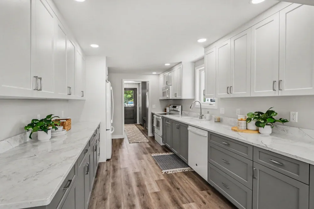52070 Lake Avenue Three Rivers, MI 49093
