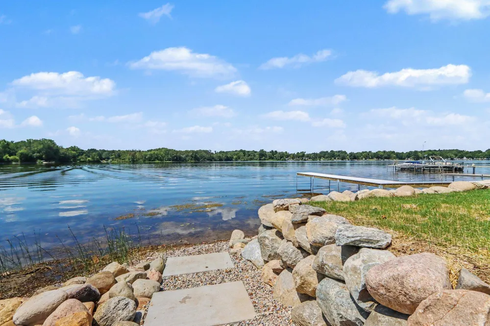 52070 Lake Avenue Three Rivers, MI 49093