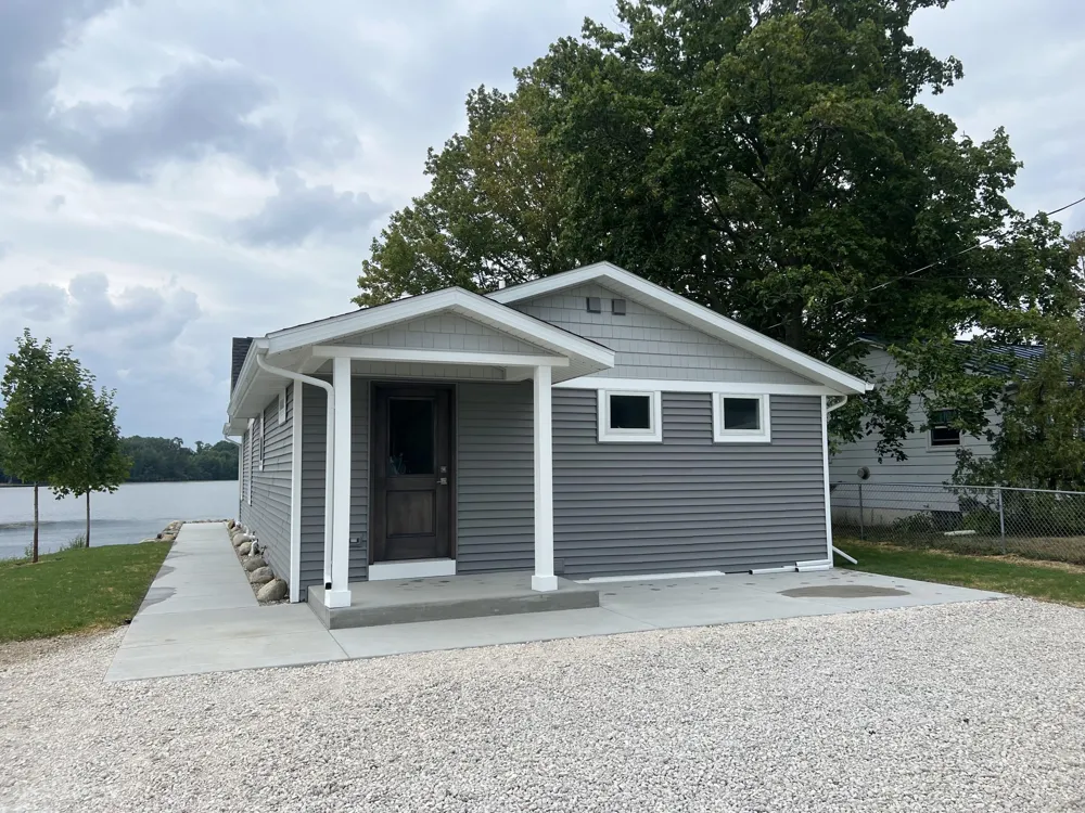 52070 Lake Avenue Three Rivers, MI 49093