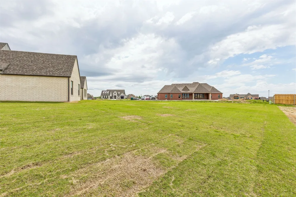 214 E 164th Place S Glenpool, OK 74033