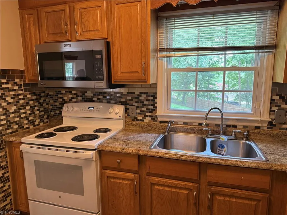 717 Edgewood Road Wilkesboro, NC 28697