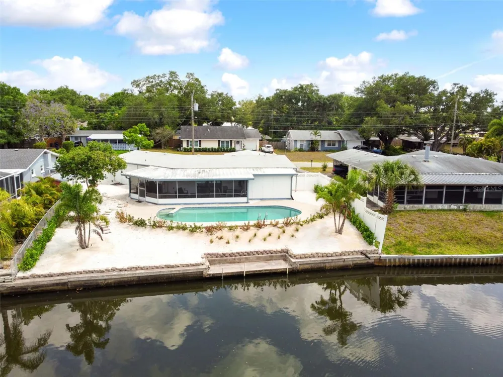 4411 3RD AVENUE E Bradenton, FL 34208