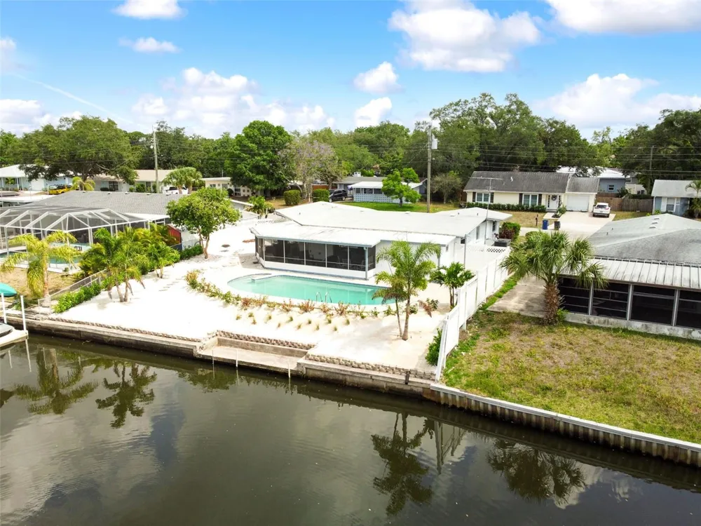 4411 3RD AVENUE E Bradenton, FL 34208