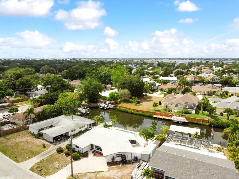 4411 3RD AVENUE E Bradenton, FL 34208