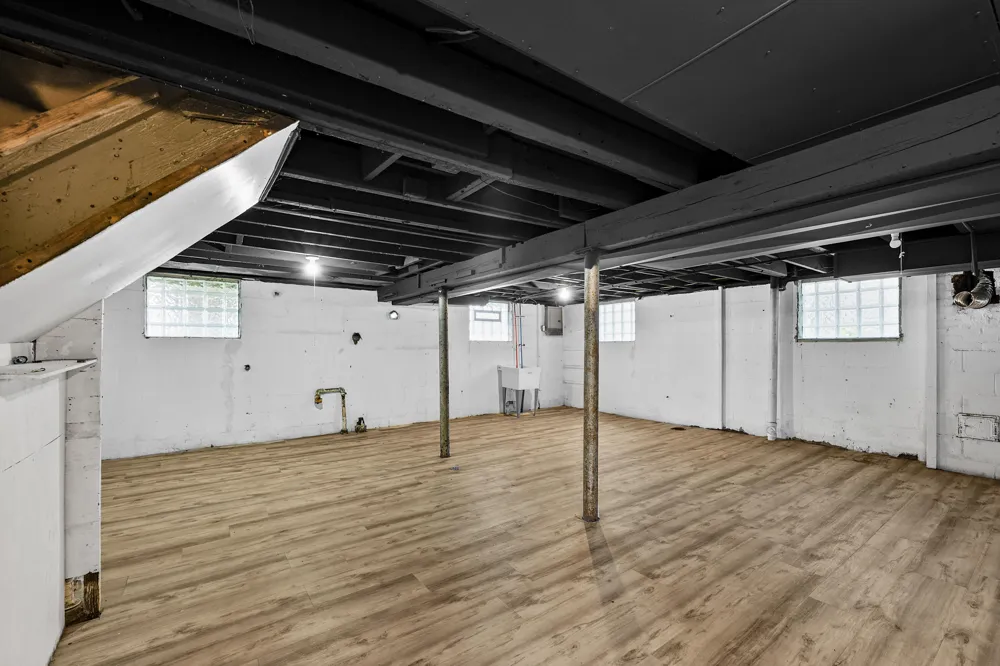80 Louise Street Highland Park, MI 48203