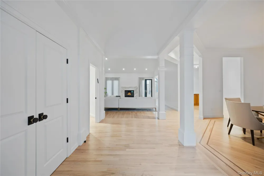 16 S De Baun Avenue Airmont, NY 10901