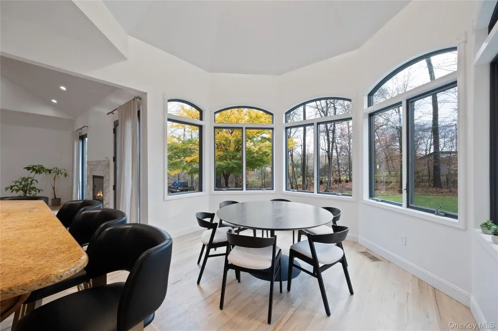 16 S De Baun Avenue Airmont, NY 10901