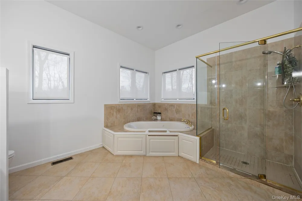 16 S De Baun Avenue Airmont, NY 10901