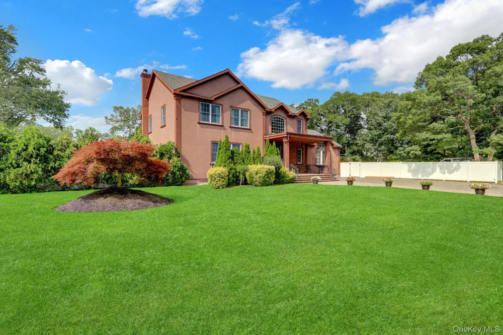 21 Morris Avenue Patchogue, NY 11772