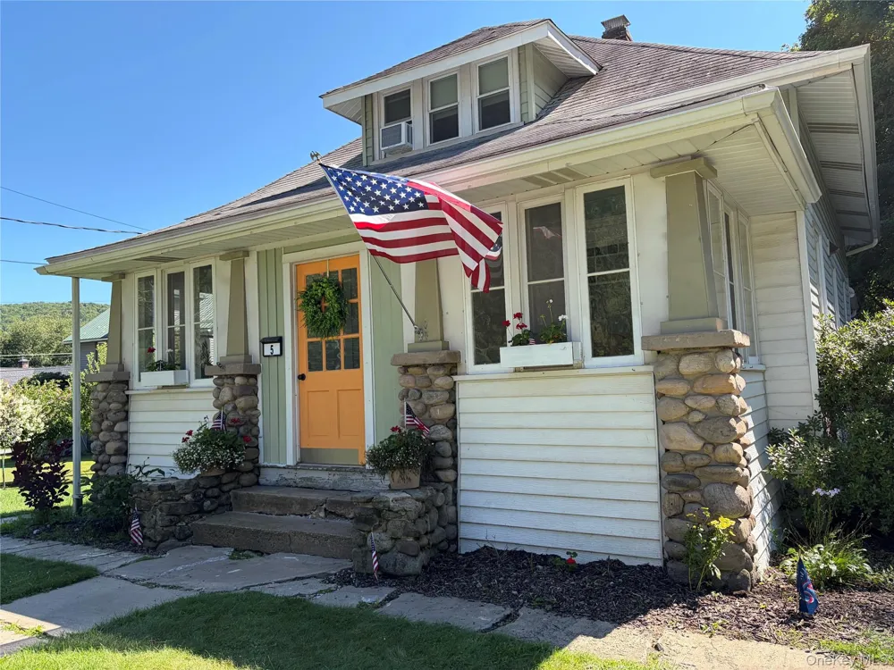 5 Bethlehem Road Callicoon Center, NY 12776