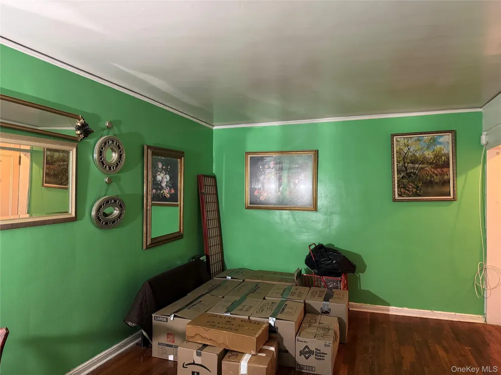 141-17 78 Rd #1O Kew Garden Hills, NY 11367
