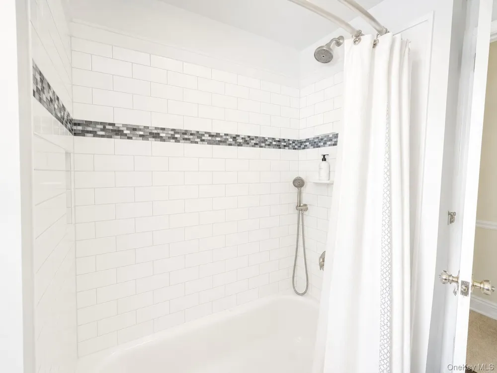 29 Chestnut Avenue #2 Pelham, NY 10803