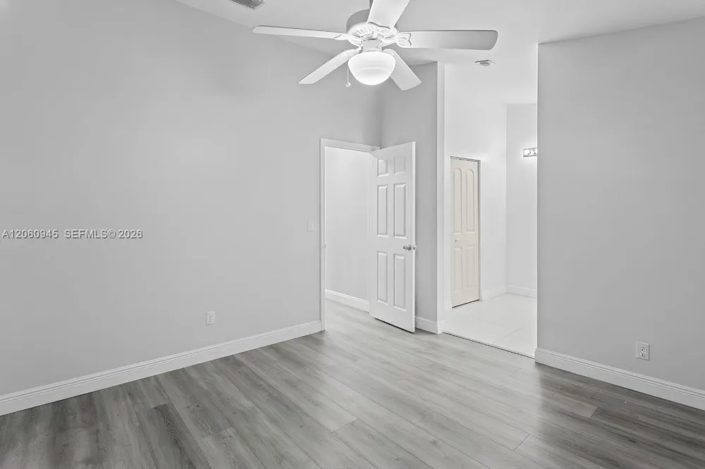 634 NW 208th Dr Pembroke Pines, FL 33029
