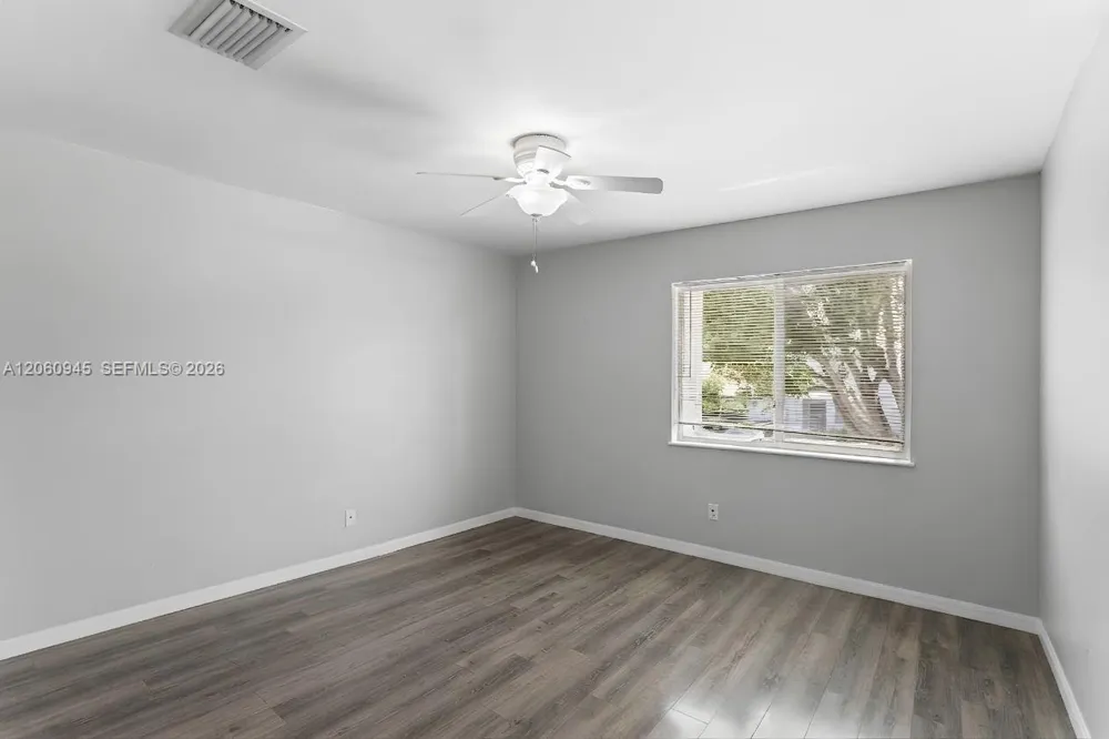 634 NW 208th Dr Pembroke Pines, FL 33029