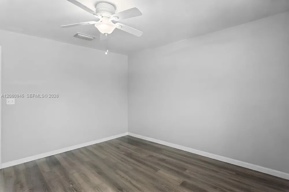 634 NW 208th Dr Pembroke Pines, FL 33029