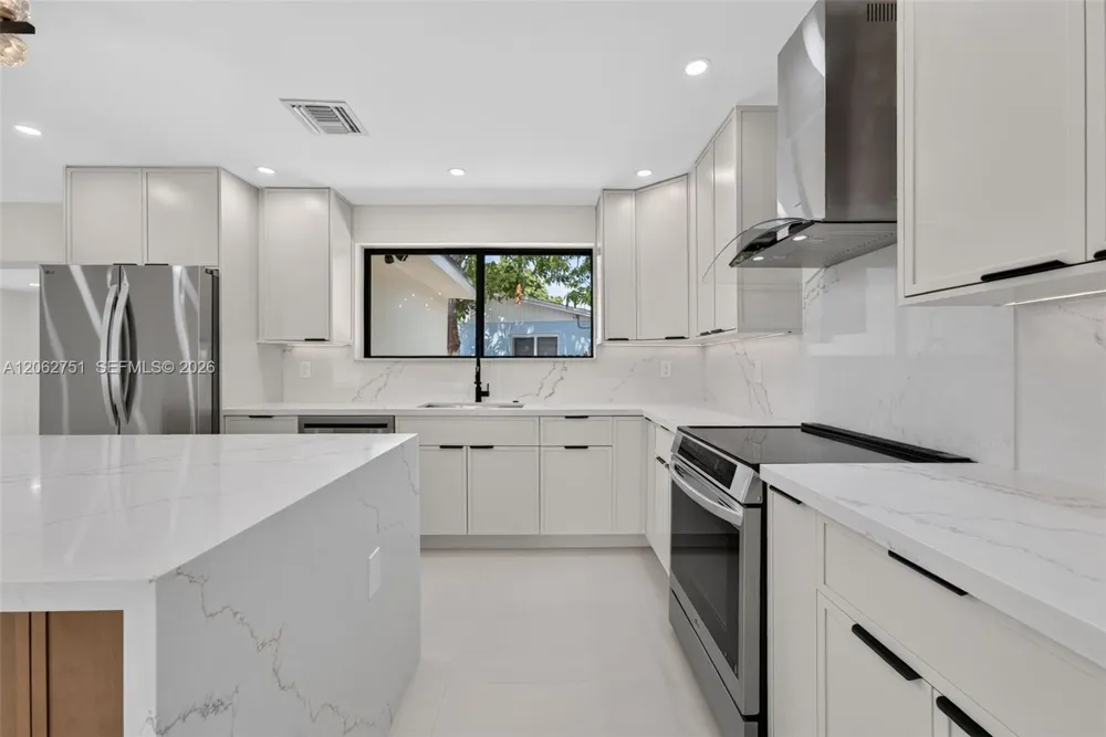 6514 SW 107th Pl Miami, FL 33173