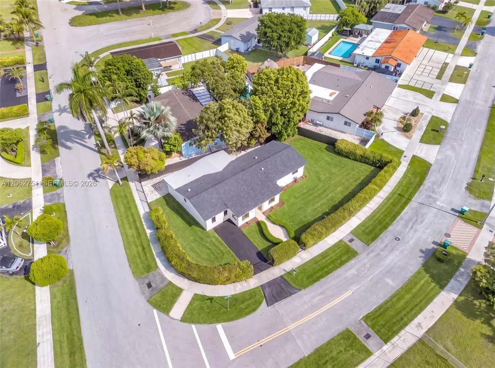 6514 SW 107th Pl Miami, FL 33173