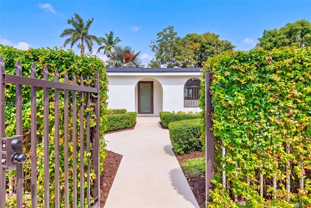 6514 SW 107th Pl Miami, FL 33173