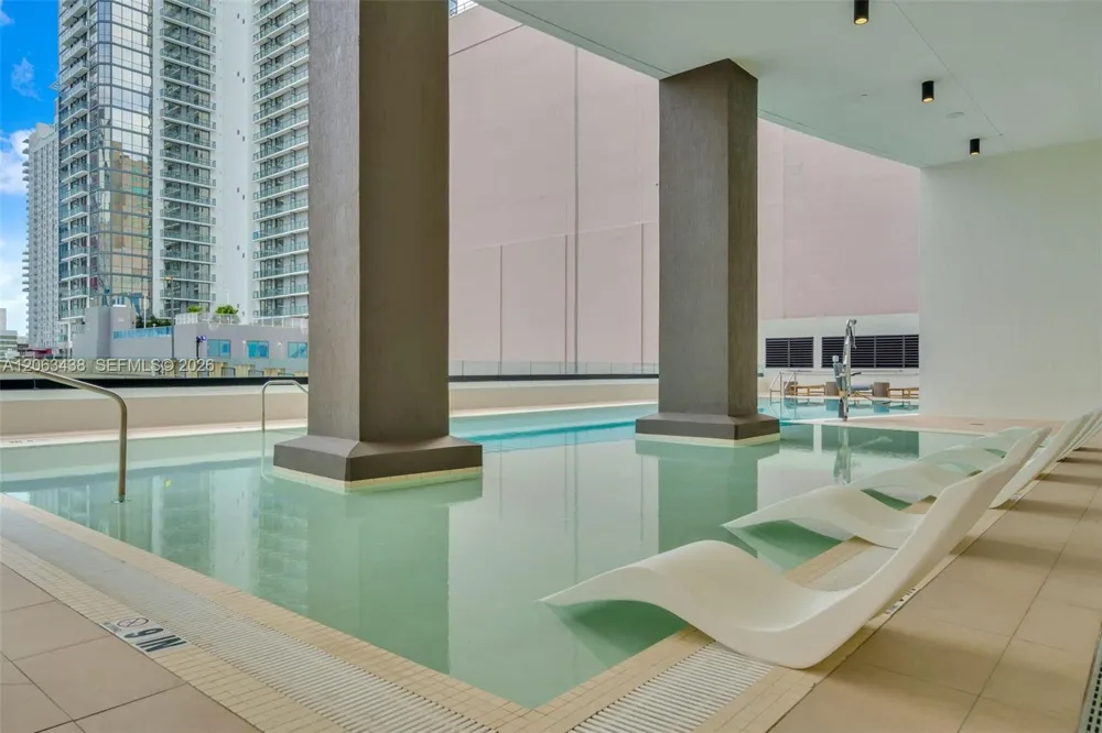 225 Miami Ave #PH-3712 Miami, FL 33128