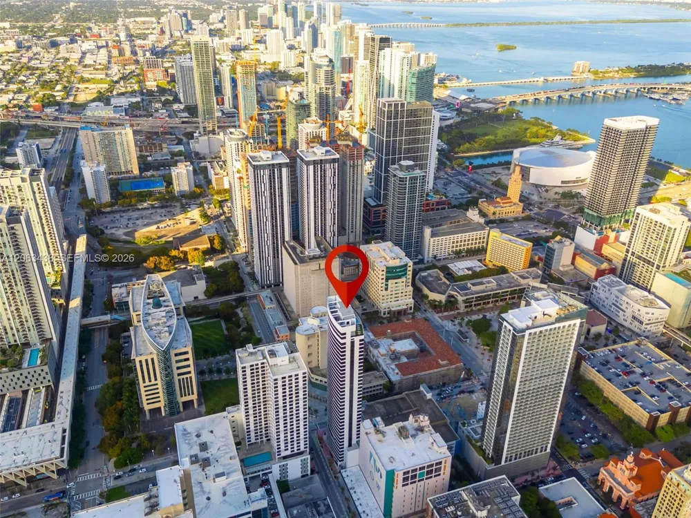 225 Miami Ave #PH-3712 Miami, FL 33128