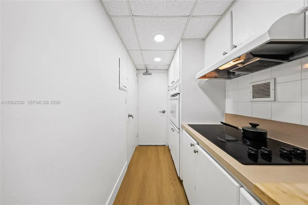 1200 West Ave #1502 Miami Beach, FL 33139