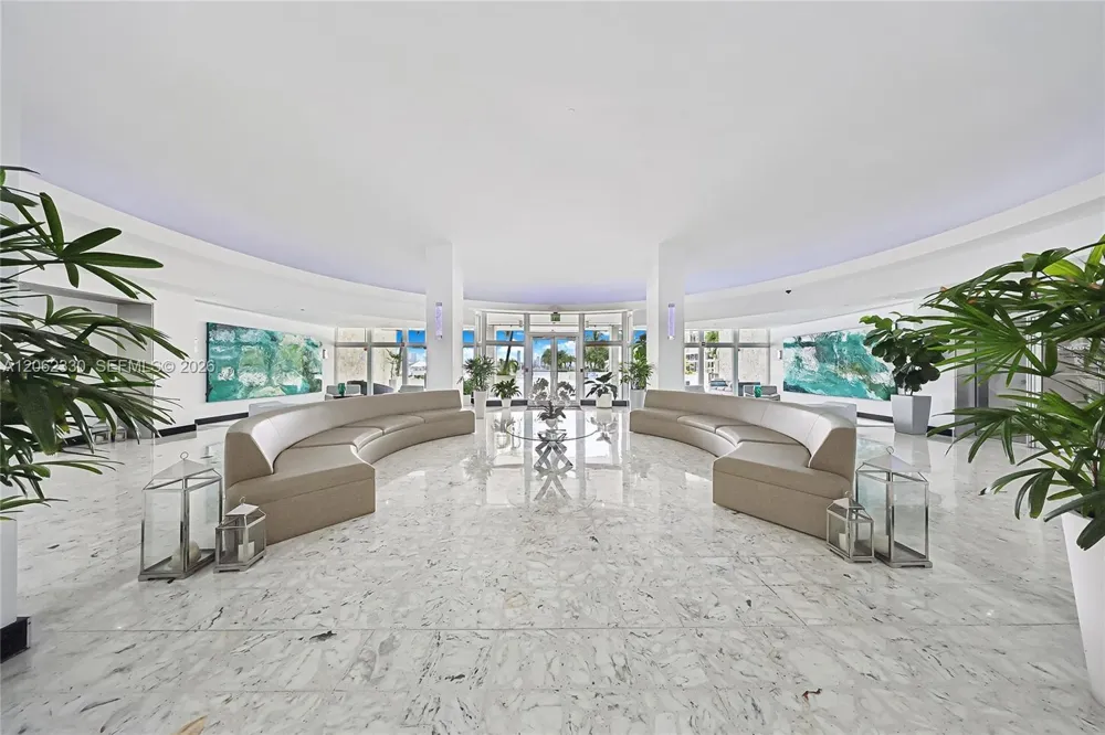 1200 West Ave #1502 Miami Beach, FL 33139