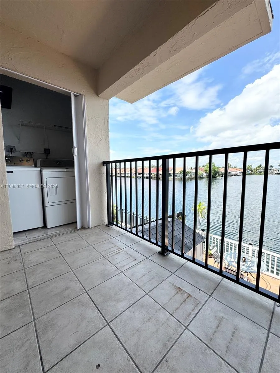 5580 W 26th Ct #209 Hialeah, FL 33016