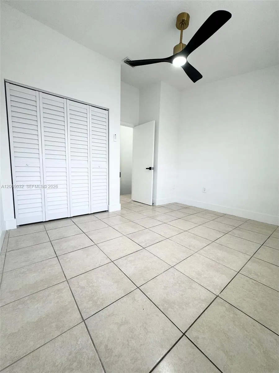 5580 W 26th Ct #209 Hialeah, FL 33016