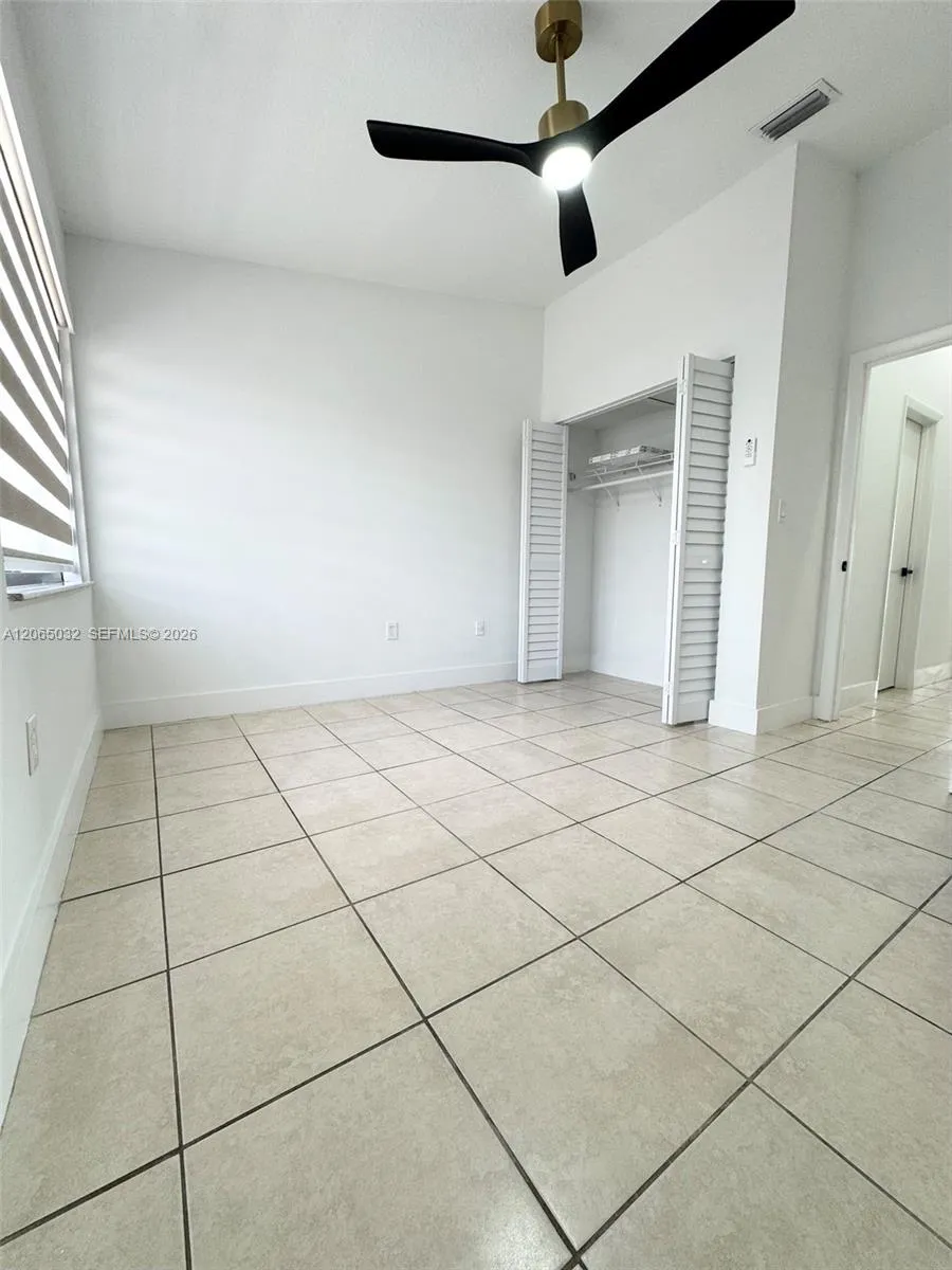 5580 W 26th Ct #209 Hialeah, FL 33016