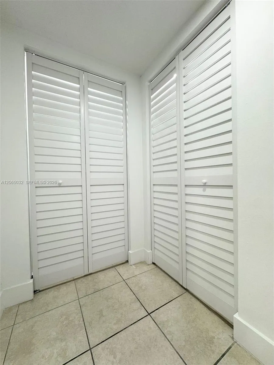 5580 W 26th Ct #209 Hialeah, FL 33016