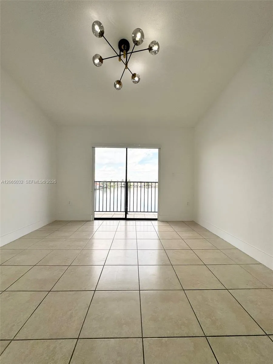 5580 W 26th Ct #209 Hialeah, FL 33016