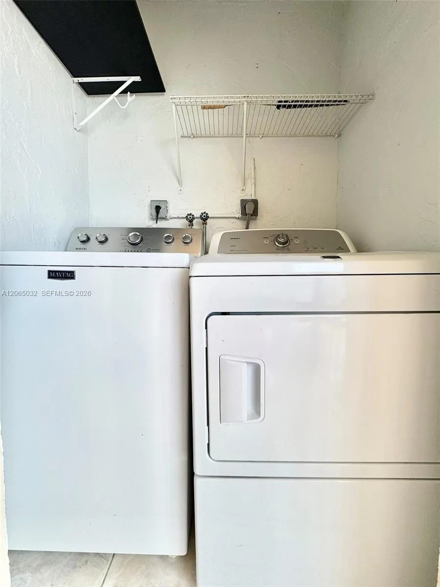 5580 W 26th Ct #209 Hialeah, FL 33016