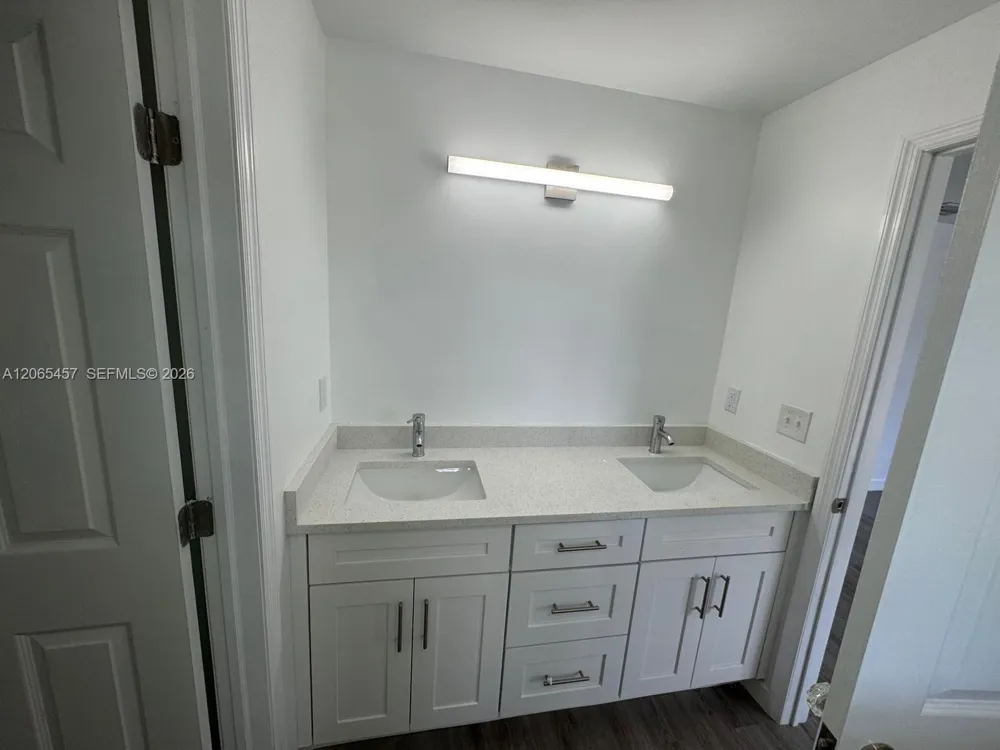 4215 Gulfstream Rd Lake Worth, FL 33461