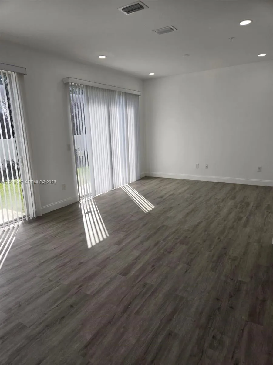 4215 Gulfstream Rd Lake Worth, FL 33461