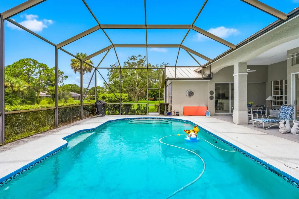 9403 Pinebark Court Fort Pierce, FL 34951