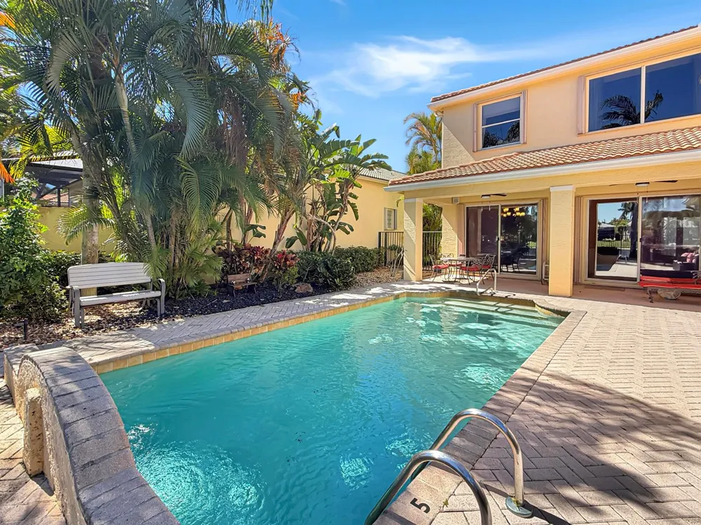 10891 Northgreen Drive Lake Worth, FL 33449
