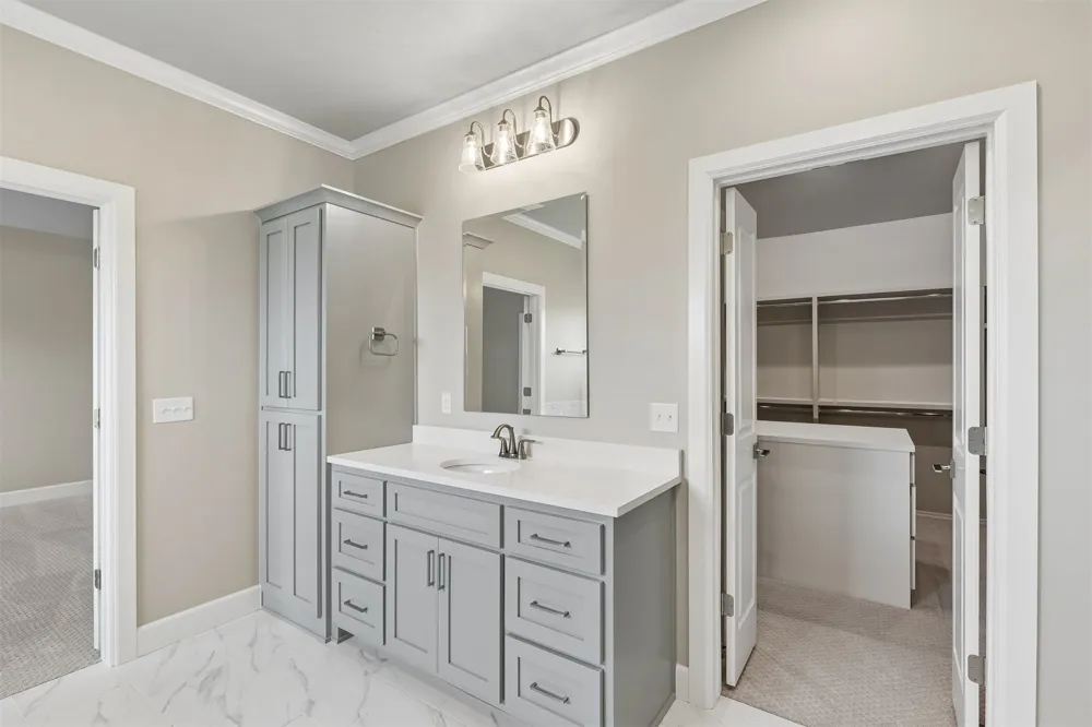 103 E 165th Place S Glenpool, OK 74033