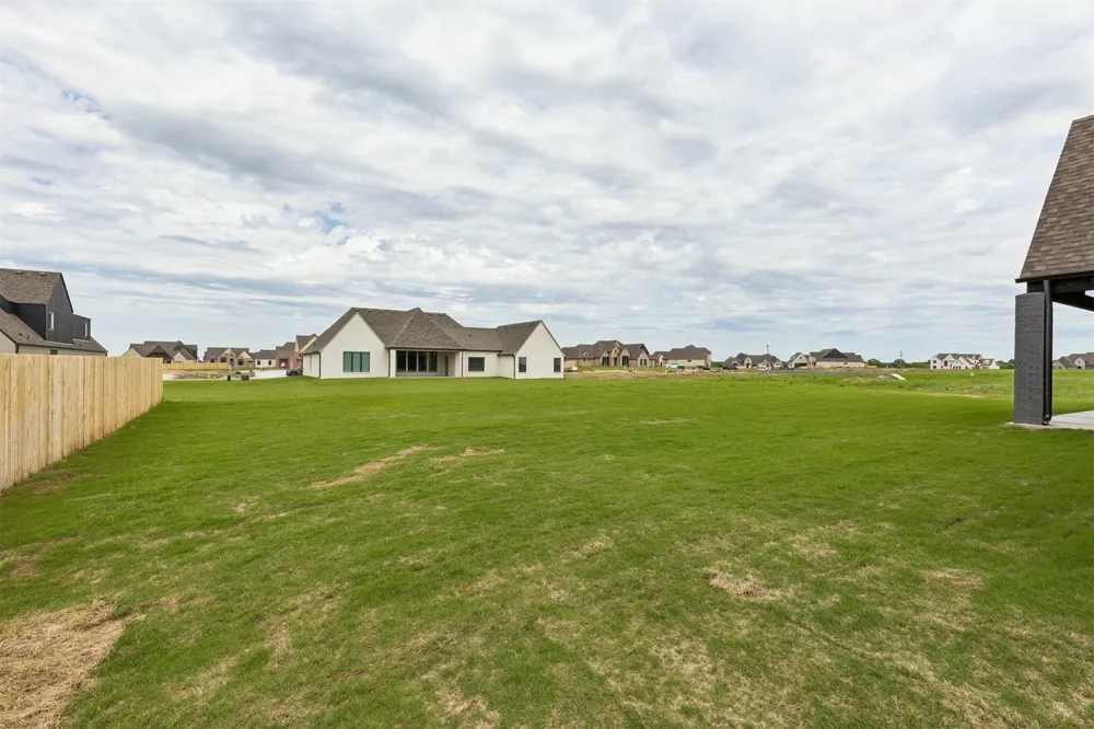 103 E 165th Place S Glenpool, OK 74033