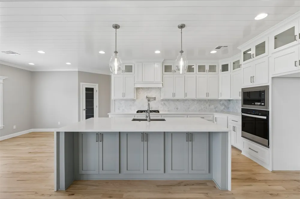 103 E 165th Place S Glenpool, OK 74033