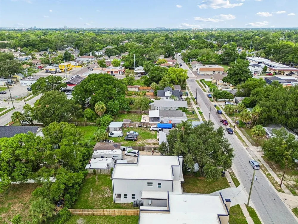 1515 E 27TH AVENUE Tampa, FL 33605