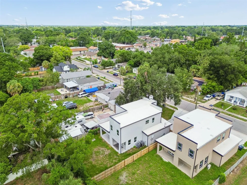 1515 E 27TH AVENUE Tampa, FL 33605