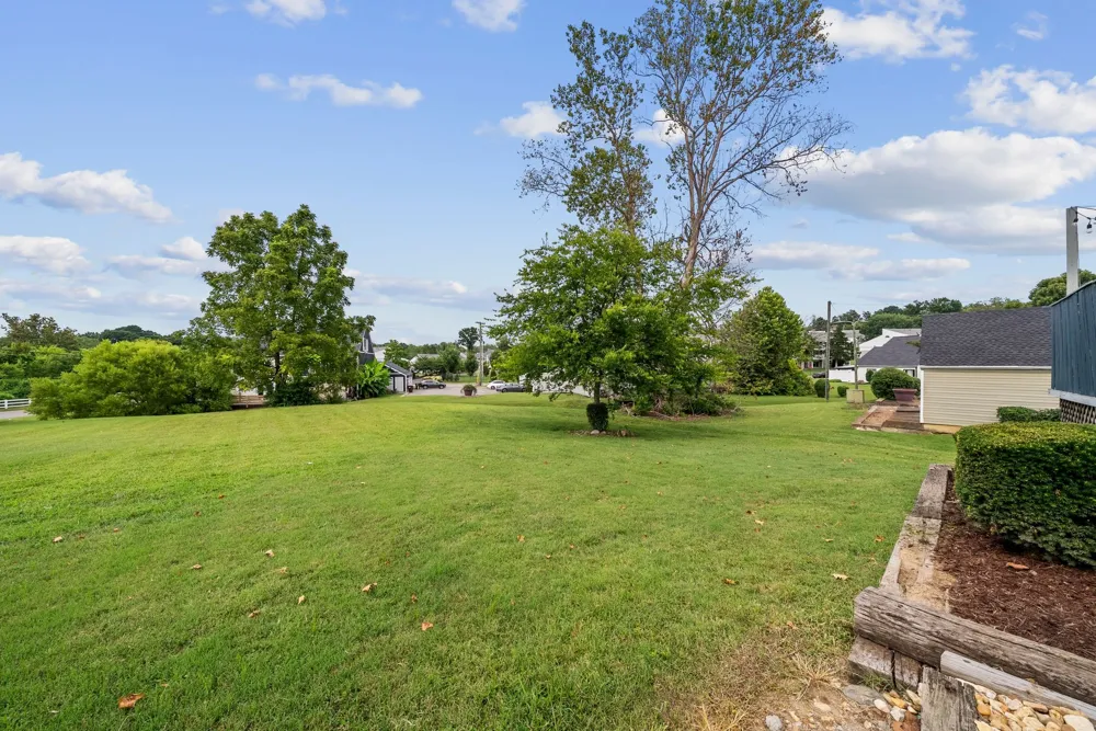 405 Raintree Pl Hermitage, TN 37076