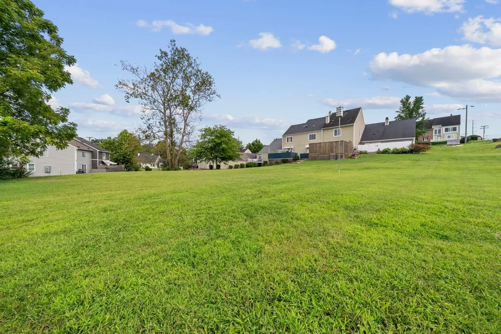 405 Raintree Pl Hermitage, TN 37076