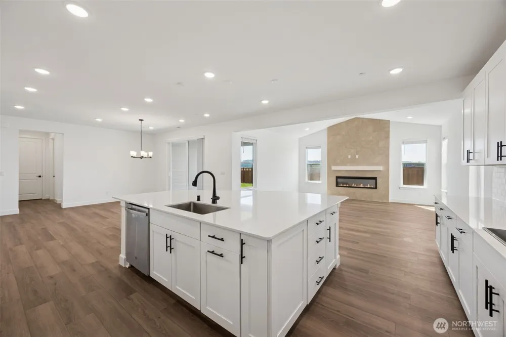 13910 207th Avenue E #1384 Bonney Lake, WA 98391