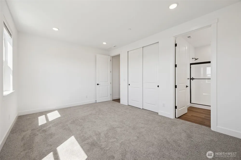 13910 207th Avenue E #1384 Bonney Lake, WA 98391